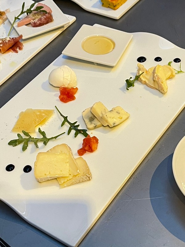 名古屋インポートセレクトショップ　プラスエー（PLUSa）